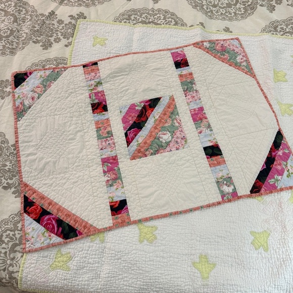 Quilted Hearts Baby Blanket Pink Black Small - Picture 1 of 9
